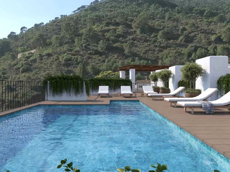 Penthouse for Sale in Benahavís, Malaga 1