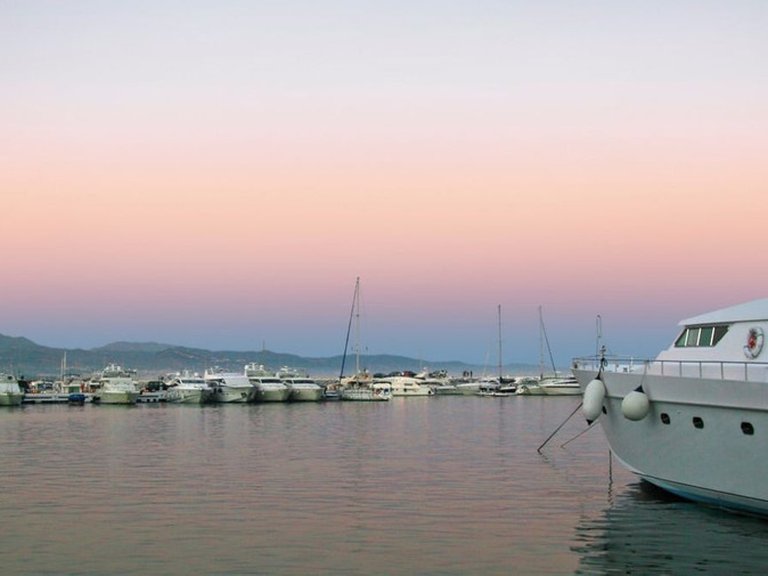 Penthouse for Sale in Benahavís, Malaga 16