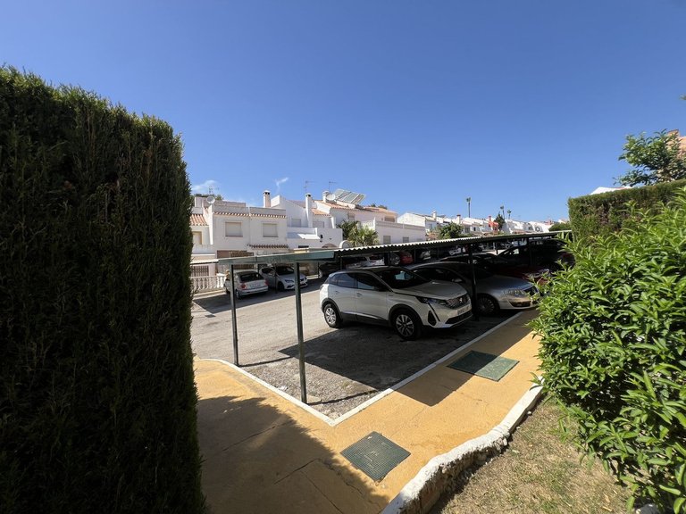 Villa for Sale in Estepona, Malaga 6