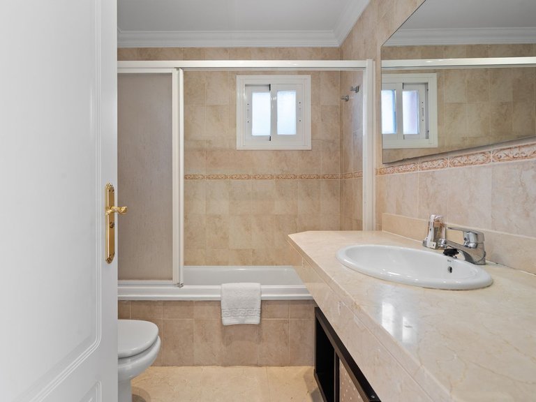 Apartment for Sale in Estepona, Malaga 21