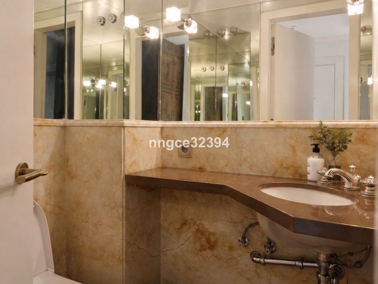 Apartment for Sale in Benahavís, Malaga 27