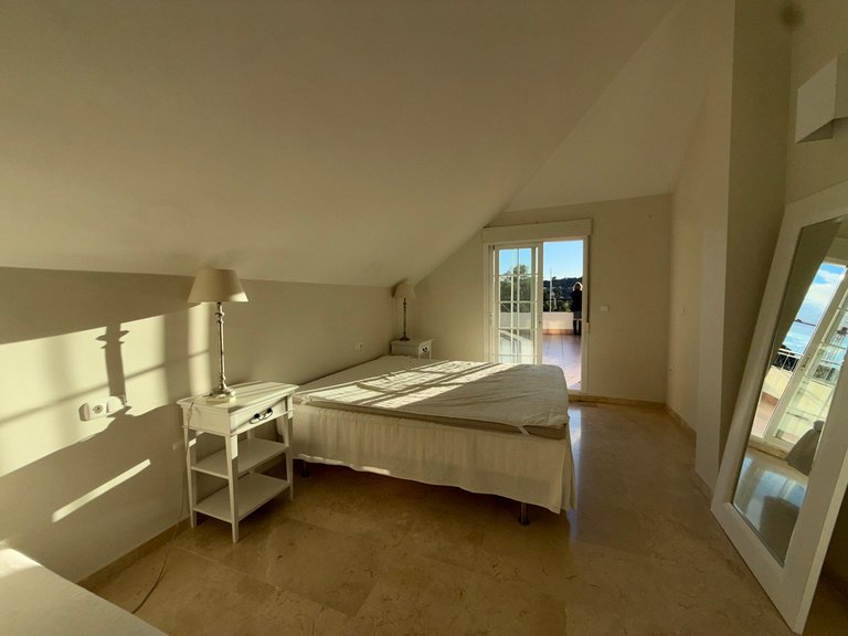 Apartment for Sale in Nueva Andalucía, Malaga 9