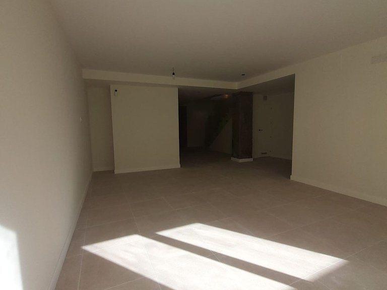 Apartment for Sale in Málaga, Malaga 15