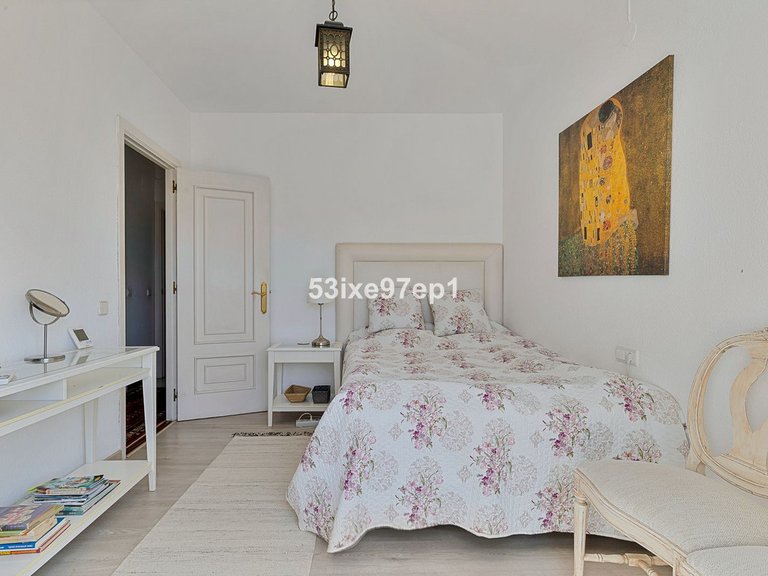 Apartment for Sale in Fuengirola, Malaga 17