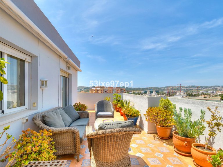 Apartment for Sale in Fuengirola, Malaga 2