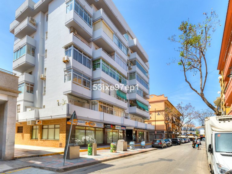 Apartment for Sale in Fuengirola, Malaga 29