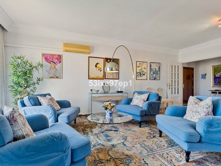 Apartment for Sale in Fuengirola, Malaga 3