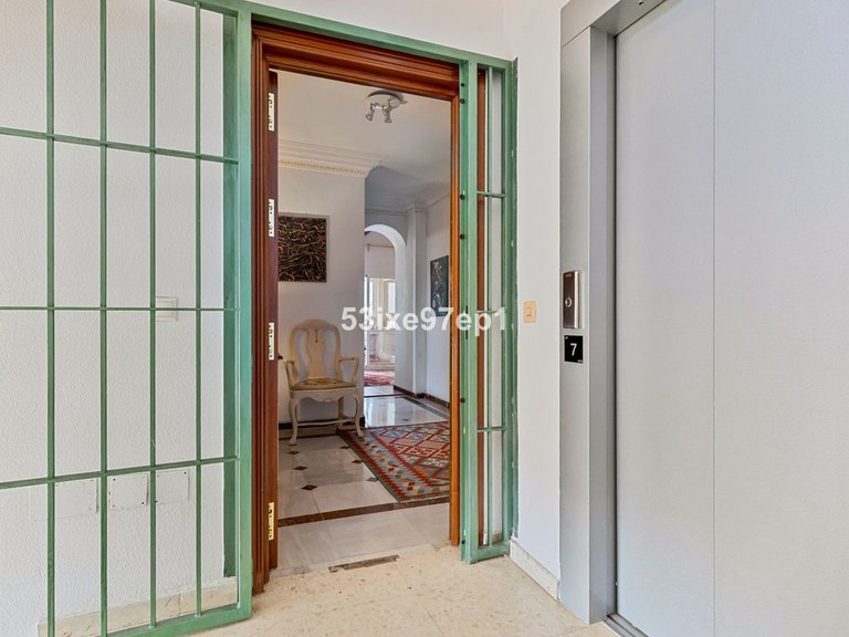 Apartment for Sale in Fuengirola, Malaga 30