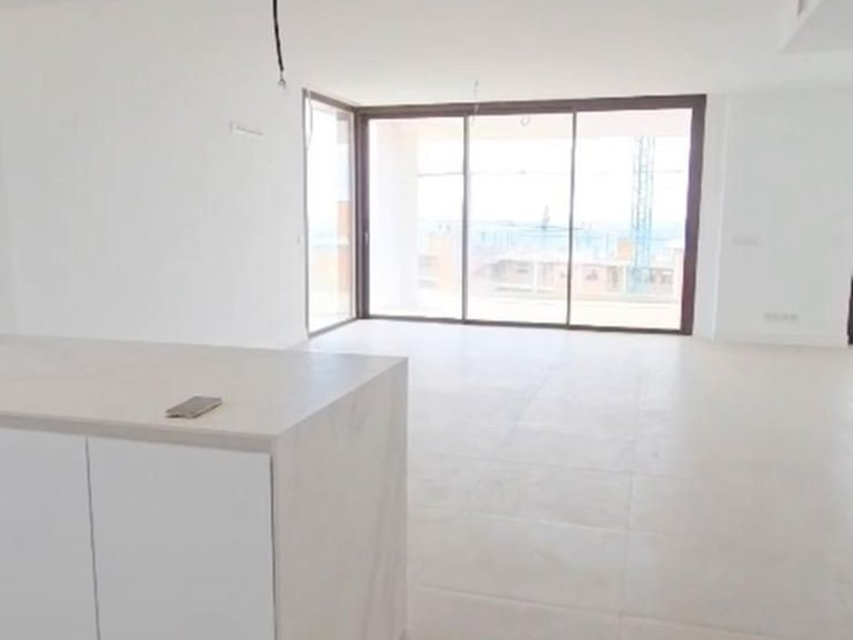 Apartment for Sale in Fuengirola, Malaga 1