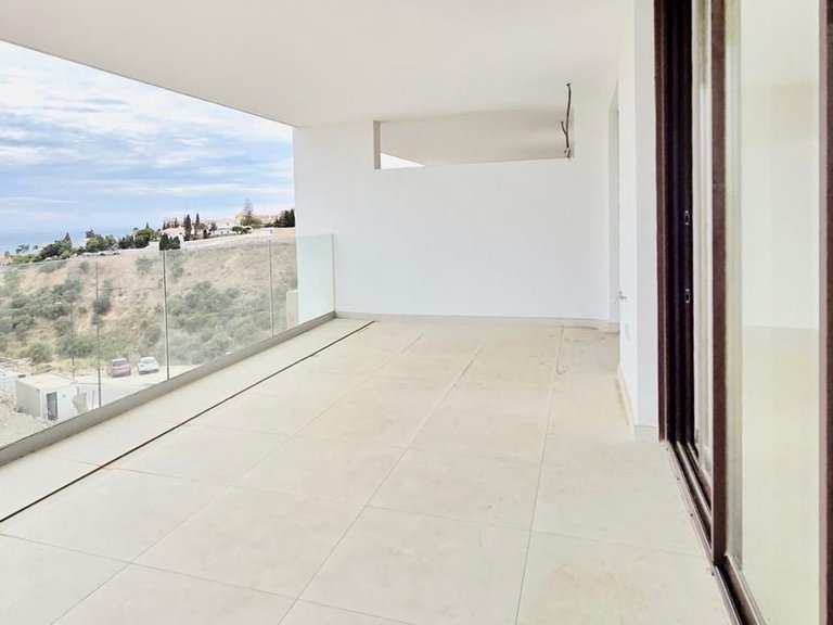 Apartment for Sale in Fuengirola, Malaga 6