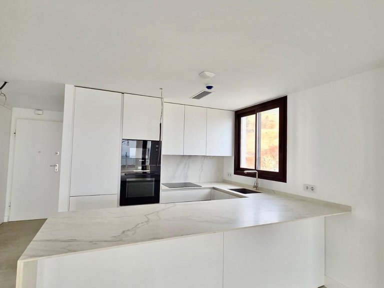 Apartment for Sale in Fuengirola, Malaga 8