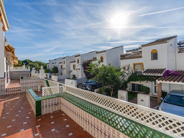 Villa for Sale in Costabella, Malaga 23