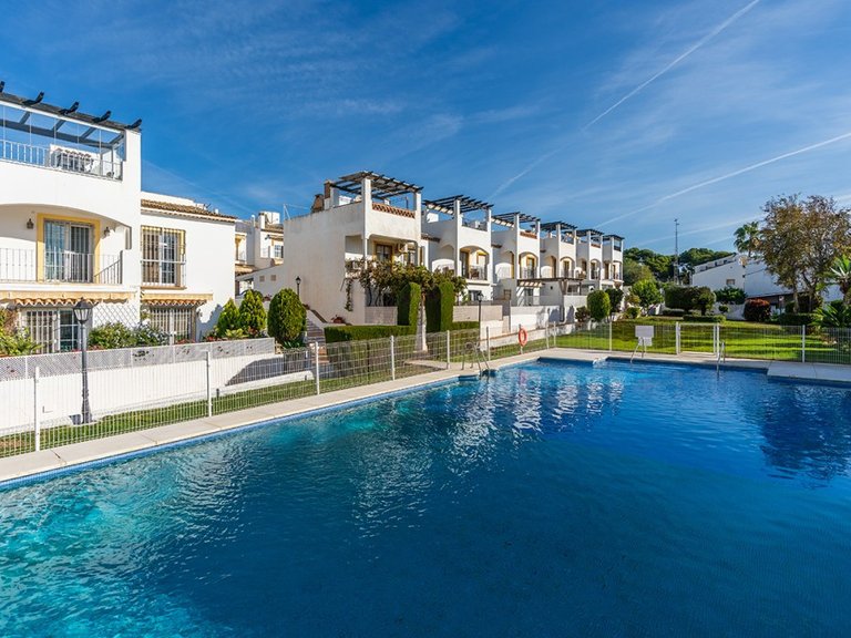 Villa for Sale in Costabella, Malaga 29