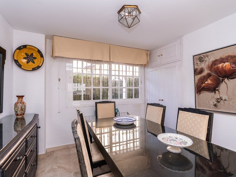 Villa for Sale in Costabella, Malaga 8