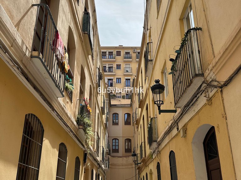 Apartment for Sale in Málaga, Malaga 15