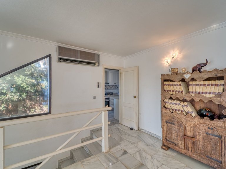 Villa for Sale in Nueva Andalucía, Malaga 20