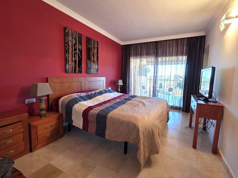 Apartment for Sale in Atalaya, Malaga 13