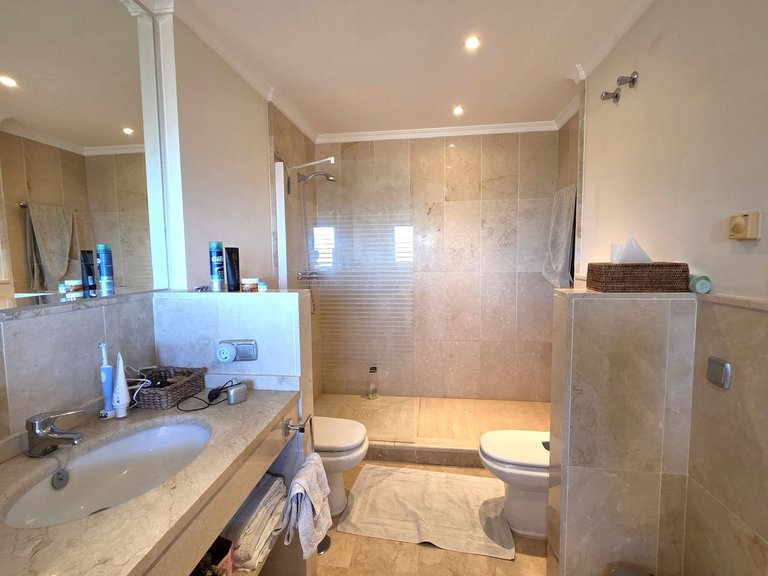 Apartment for Sale in Atalaya, Malaga 14