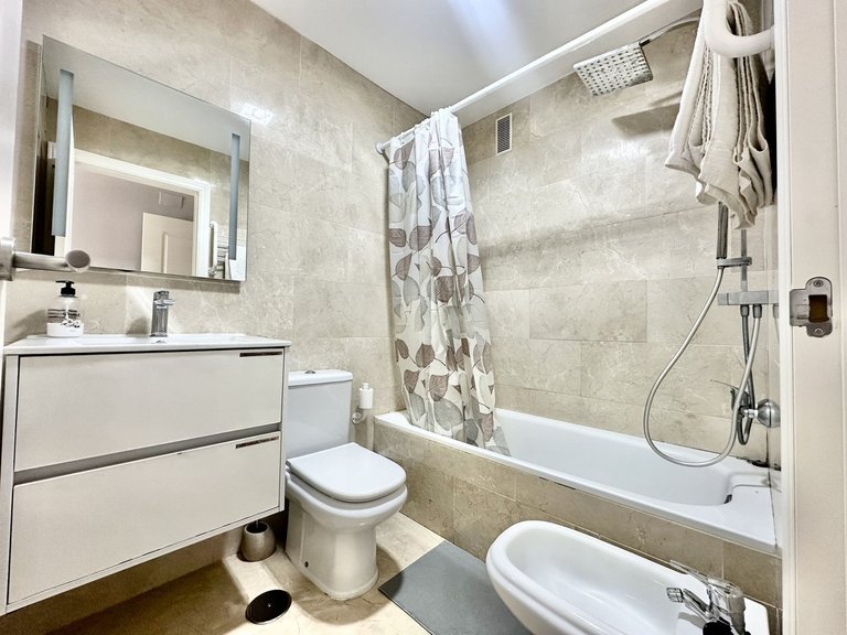 Apartment for Sale in Riviera Del Sol, Malaga 18