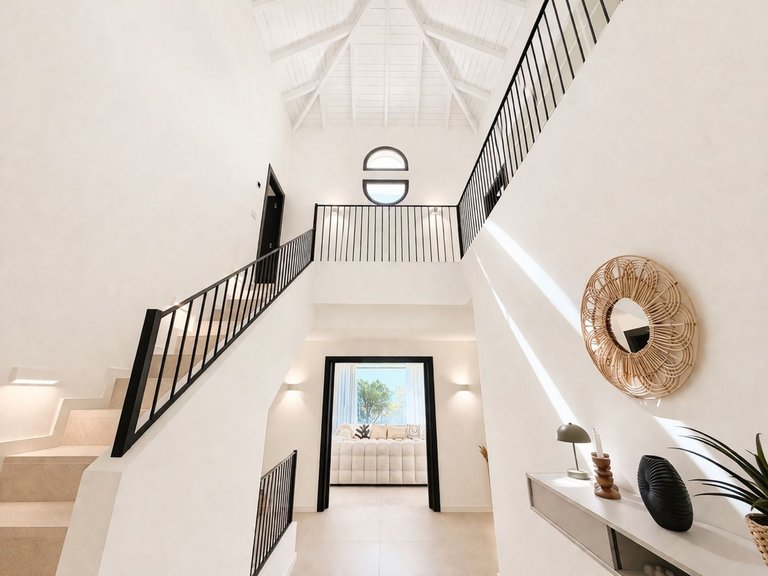 Villa for Sale in El Madroñal, Malaga 33