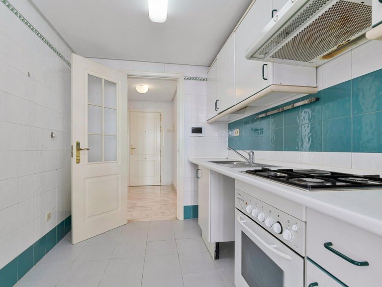 Apartment for Sale in Marbella, Malaga 11