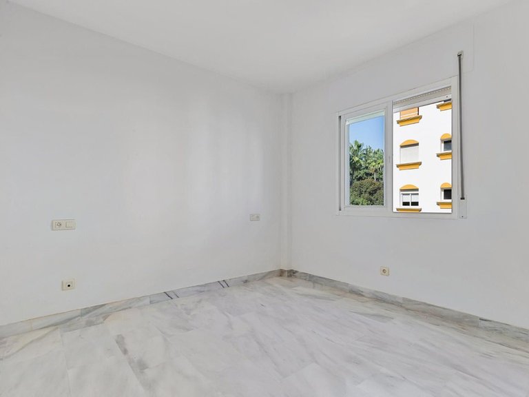 Apartment for Sale in Marbella, Malaga 13