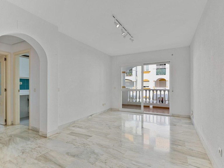 Apartment for Sale in Marbella, Malaga 7