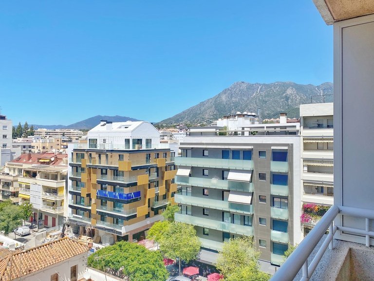 Apartment for Sale in Marbella, Malaga 27