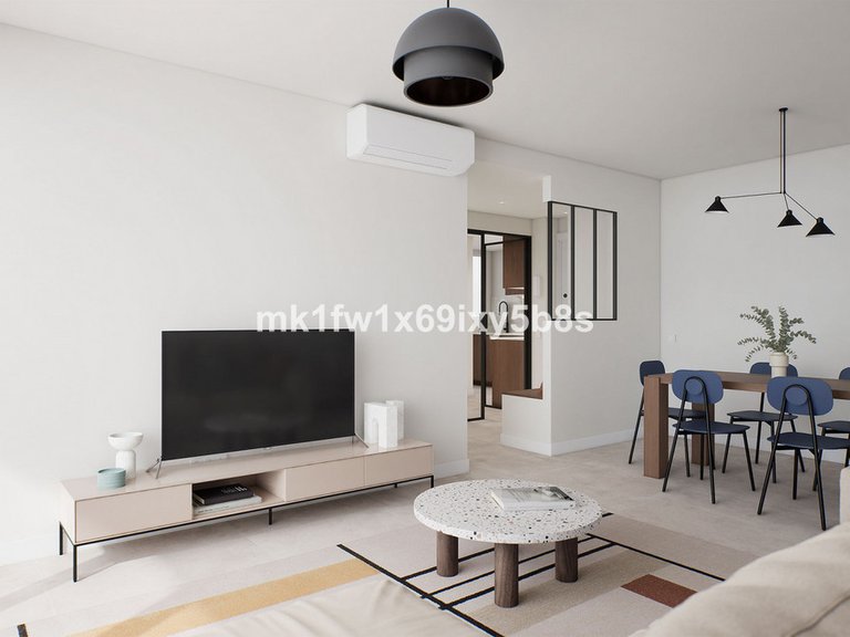 Apartment for Sale in Limonar, Malaga 4
