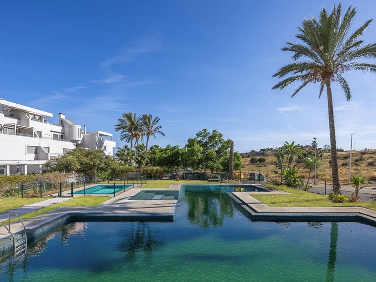 Apartment for Sale in La Cala De Mijas, Malaga 1