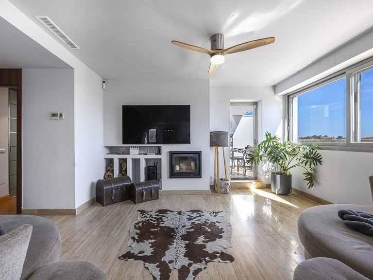 Apartment for Sale in La Cala De Mijas, Malaga 3