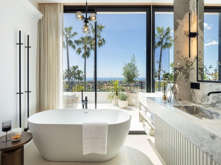 Villa for Sale in Los Arqueros, Malaga 38