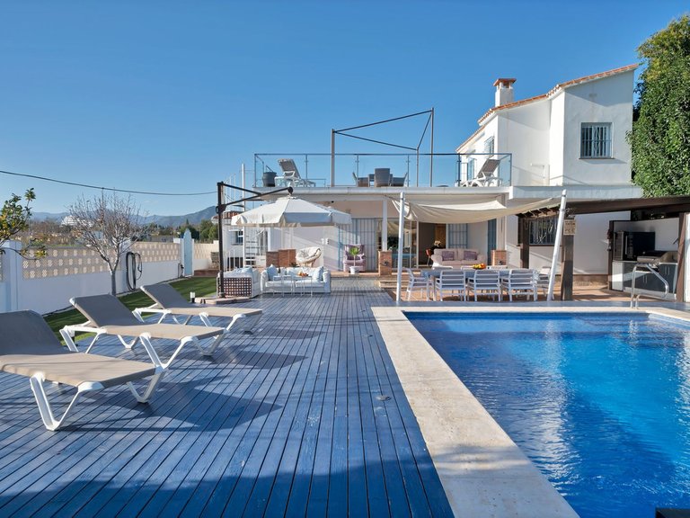 Villa for Sale in San Pedro De Alcántara, Malaga 11