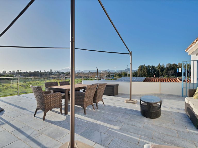 Villa for Sale in San Pedro De Alcántara, Malaga 22
