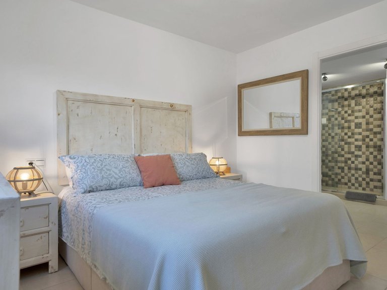 Villa for Sale in San Pedro De Alcántara, Malaga 59