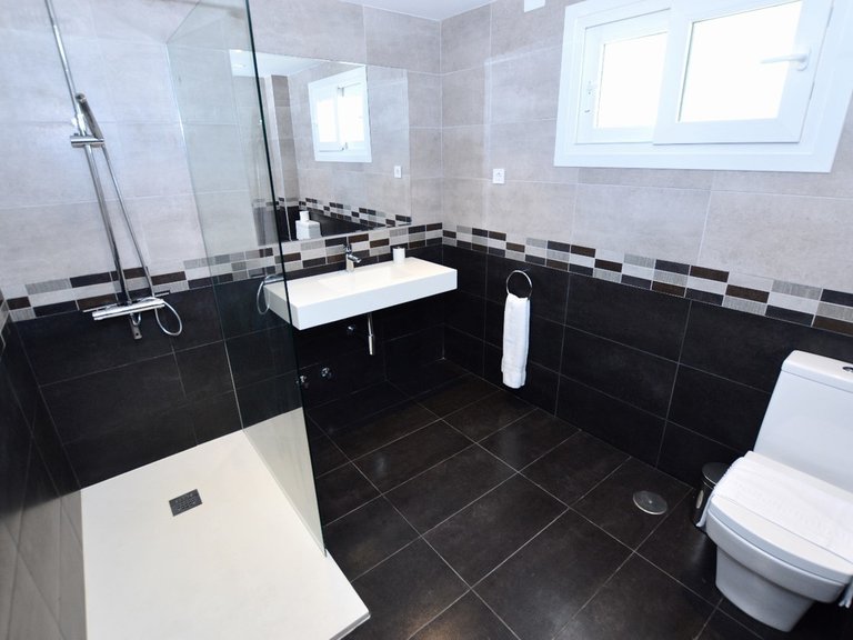 Villa for Sale in Benalmadena, Malaga 20