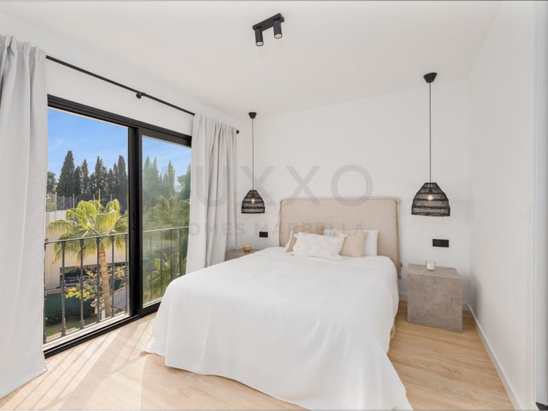Villa for Sale in Nueva Andalucía, Malaga 15