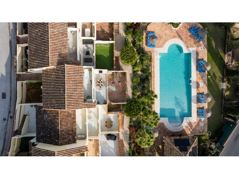 Villa for Sale in Nueva Andalucía, Malaga 21