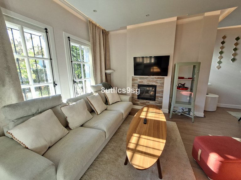Apartment for Sale in Nueva Andalucía, Malaga 10