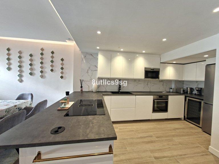 Apartment for Sale in Nueva Andalucía, Malaga 17