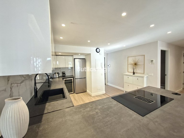 Apartment for Sale in Nueva Andalucía, Malaga 21
