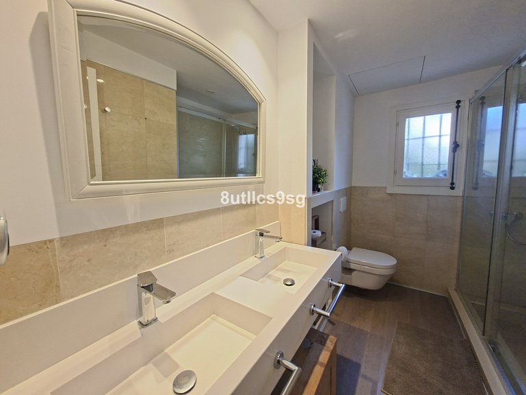 Apartment for Sale in Nueva Andalucía, Malaga 34