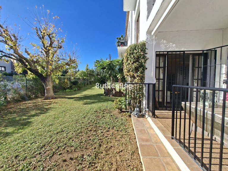 Apartment for Sale in Nueva Andalucía, Malaga 39