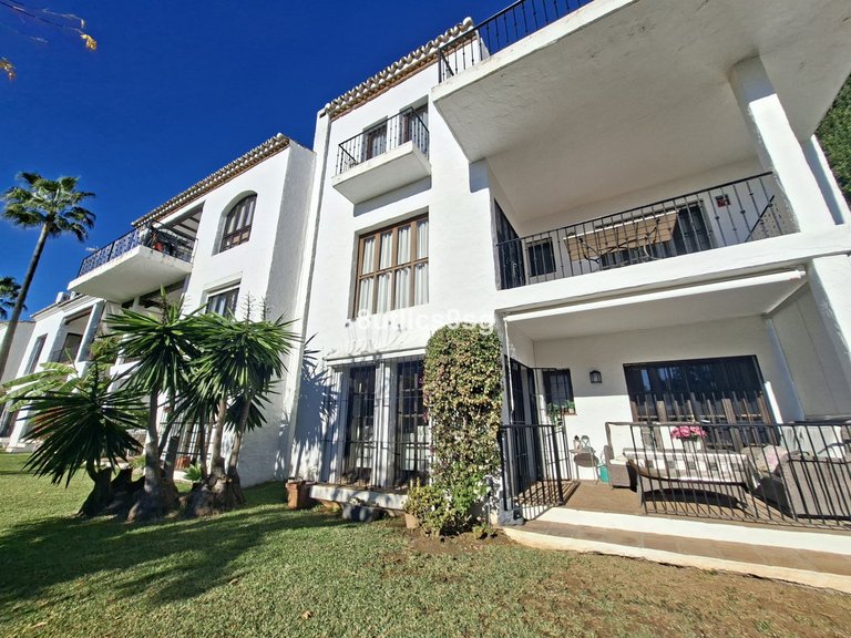 Apartment for Sale in Nueva Andalucía, Malaga 41