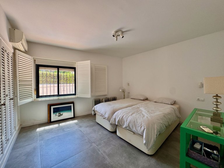 Apartment for Sale in Puerto De Cabopino, Malaga 12