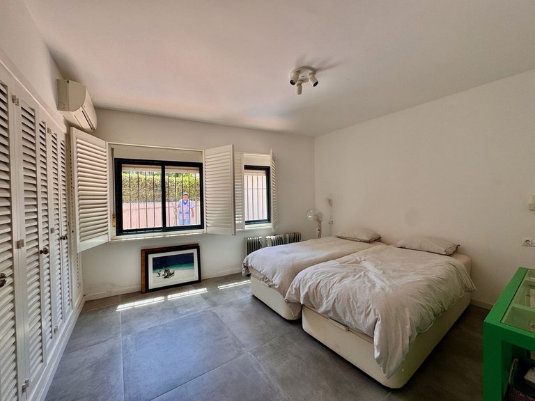 Apartment for Sale in Puerto De Cabopino, Malaga 32