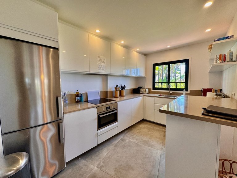 Apartment for Sale in Puerto De Cabopino, Malaga 4