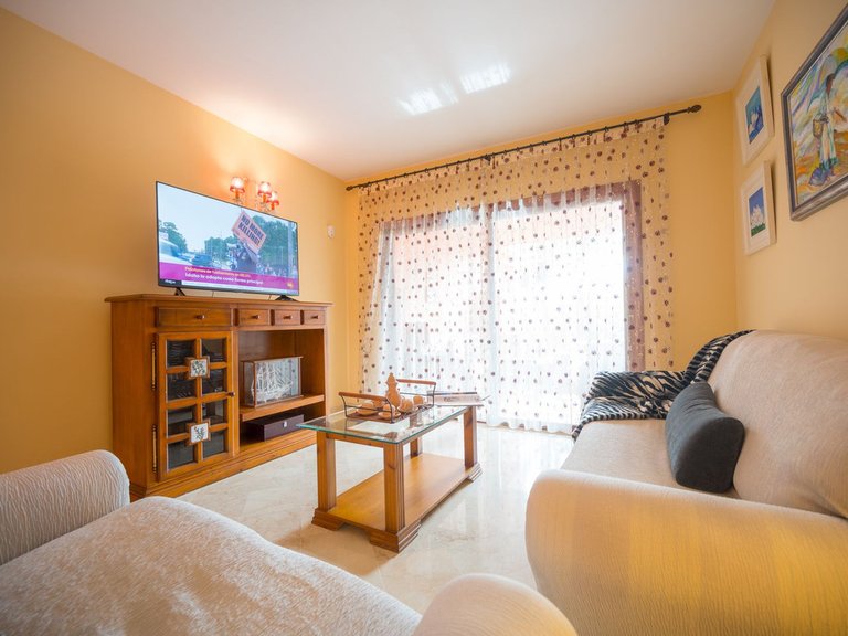 Apartment for Sale in El Rosario, Malaga 8