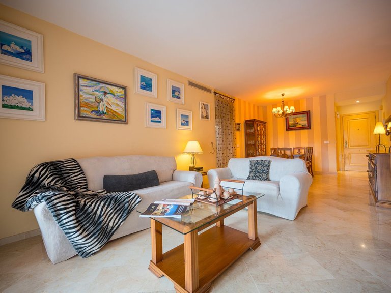 Apartment for Sale in El Rosario, Malaga 9