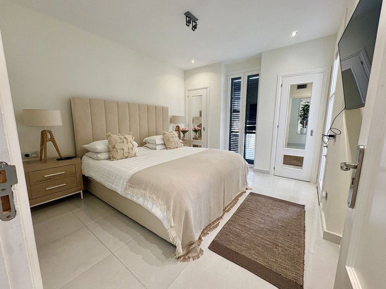 Apartment for Sale in Elviria, Malaga 16